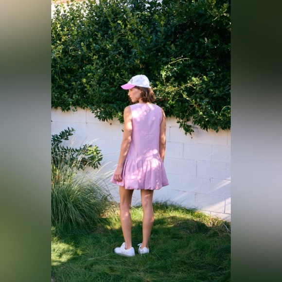 Pink Sleeveless Bubble Hem Dress - Picture 4 of 4